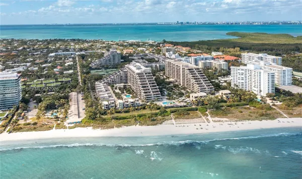 $8,500 | 251 Crandon Boulevard, Unit 141, Key Biscayne, FL 33149