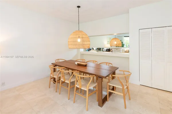 $8,500 | 251 Crandon Boulevard, Unit 141, Key Biscayne, FL 33149