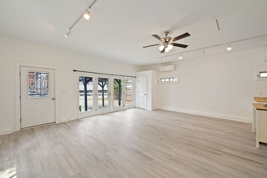15 Rockland House Road, Unit B Hull, MA 02045 - Photo 6 of 20 Gallery Image 6