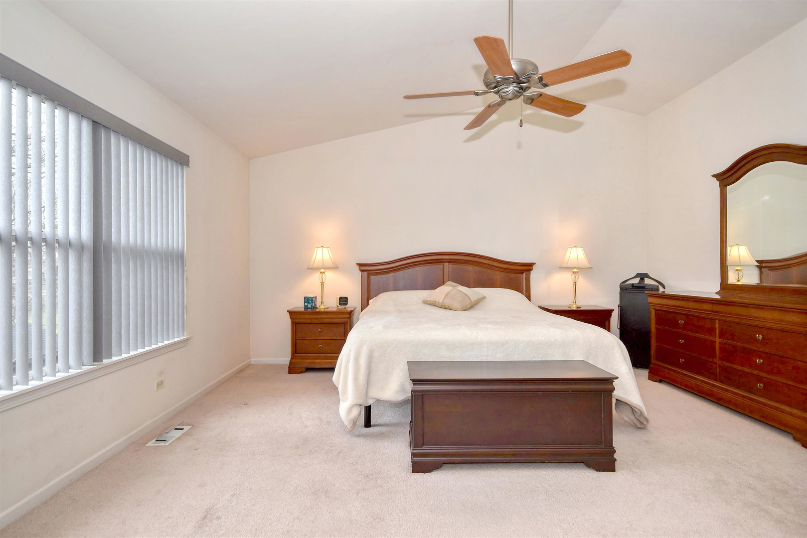 312 Ridge Road, Unit 312 North Aurora, IL 60542 - Photo 22 of 33