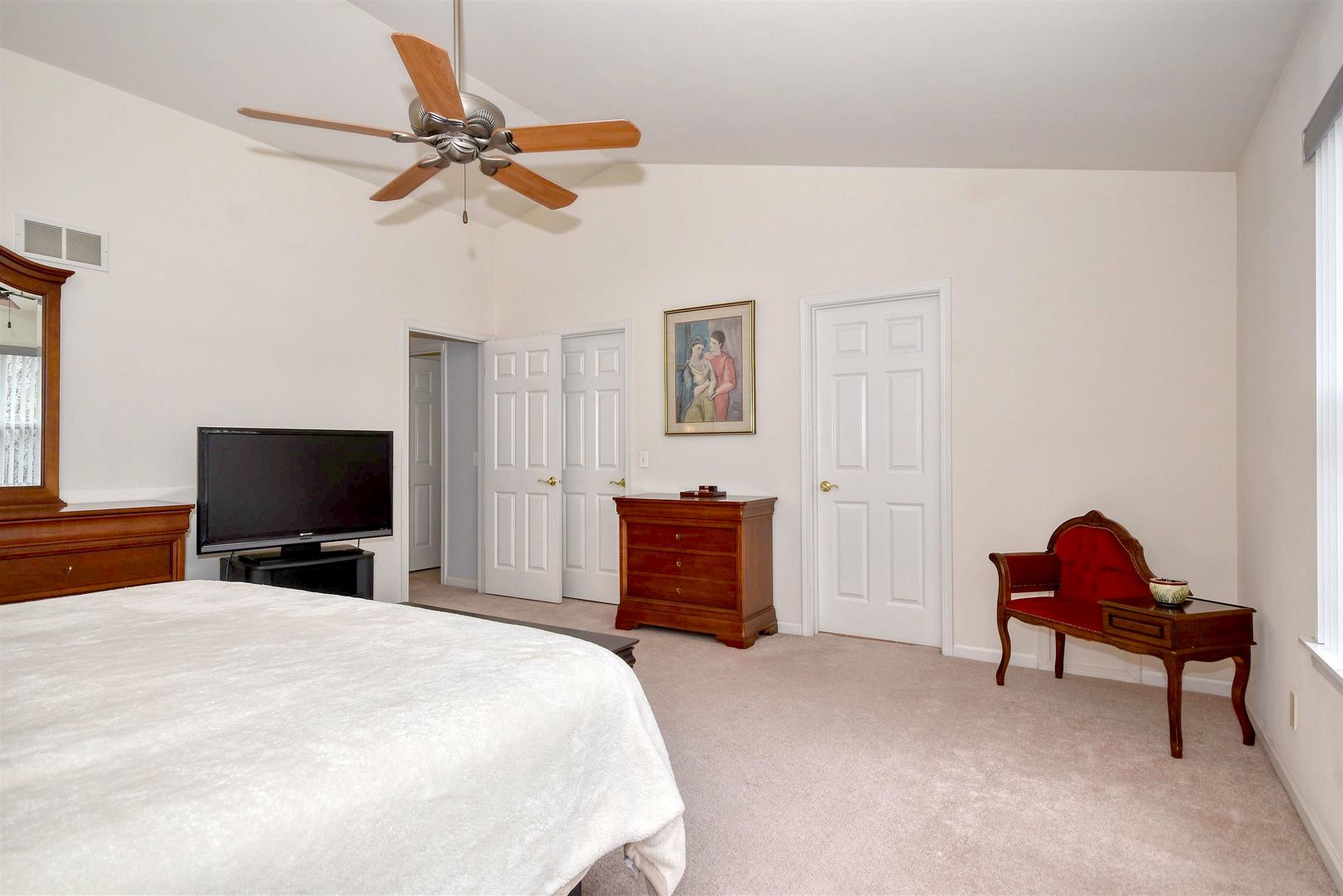 312 Ridge Road, Unit 312 North Aurora, IL 60542 - Photo 23 of 33