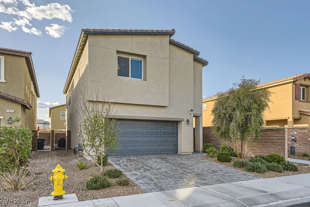$449,995 | 7605 Moore Creek Lane, North Las Vegas, NV 89084