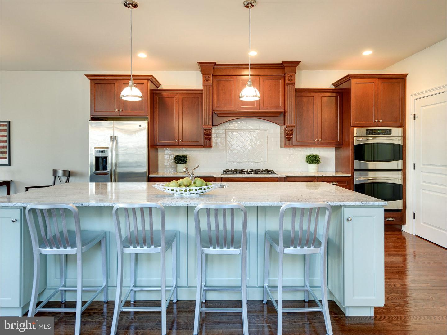 409 Ravenscliff Drive Springfield, PA 19064 - Photo 3 of 25