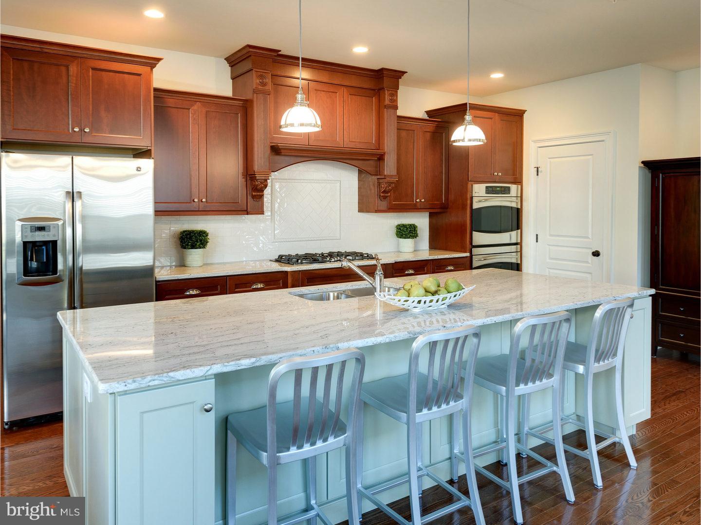 409 Ravenscliff Drive Springfield, PA 19064 - Photo 4 of 25