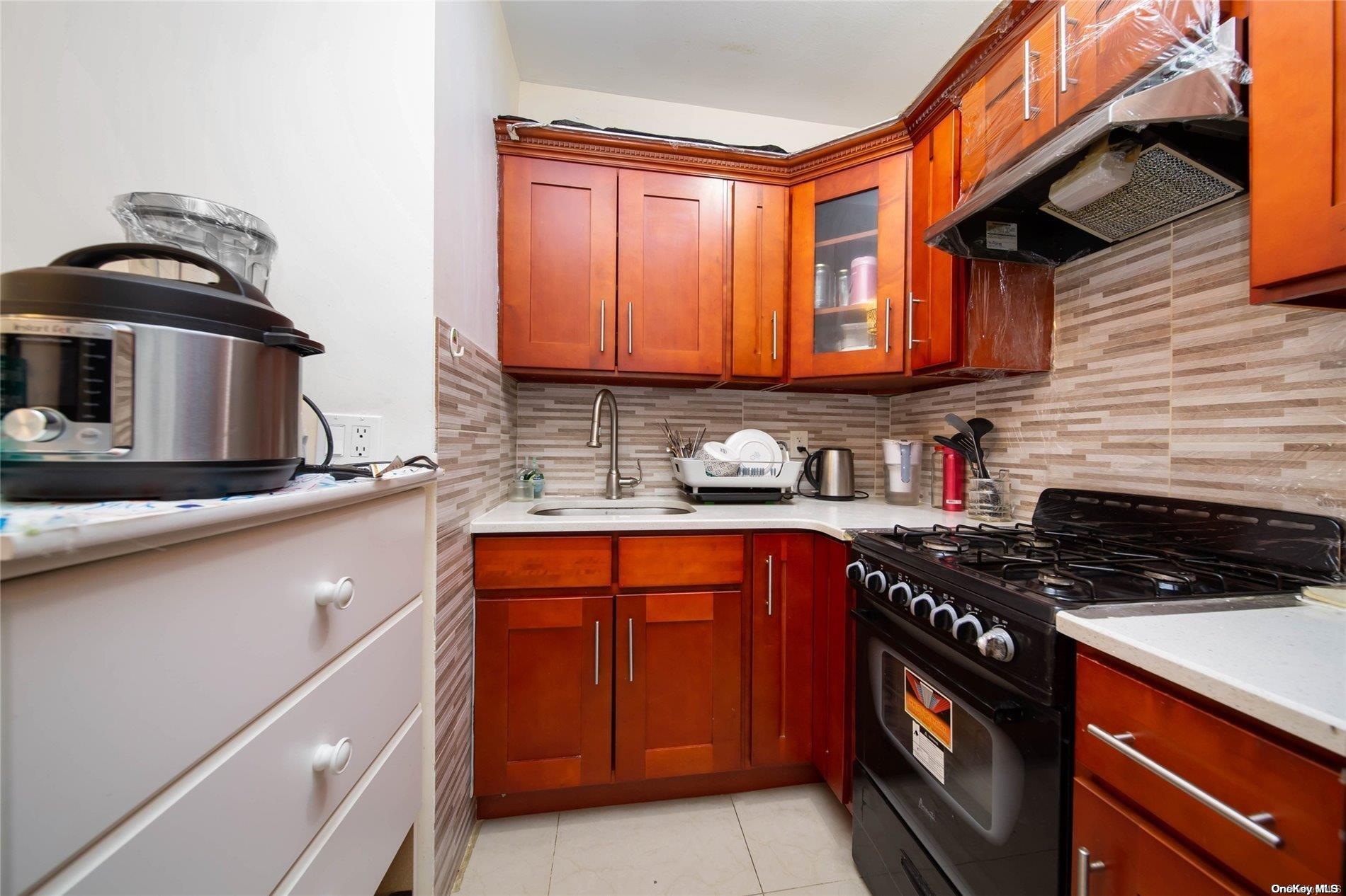 99-72 66th Road, Unit 9F Queens, NY 11374 - Photo 1 of 1 Gallery Image 1