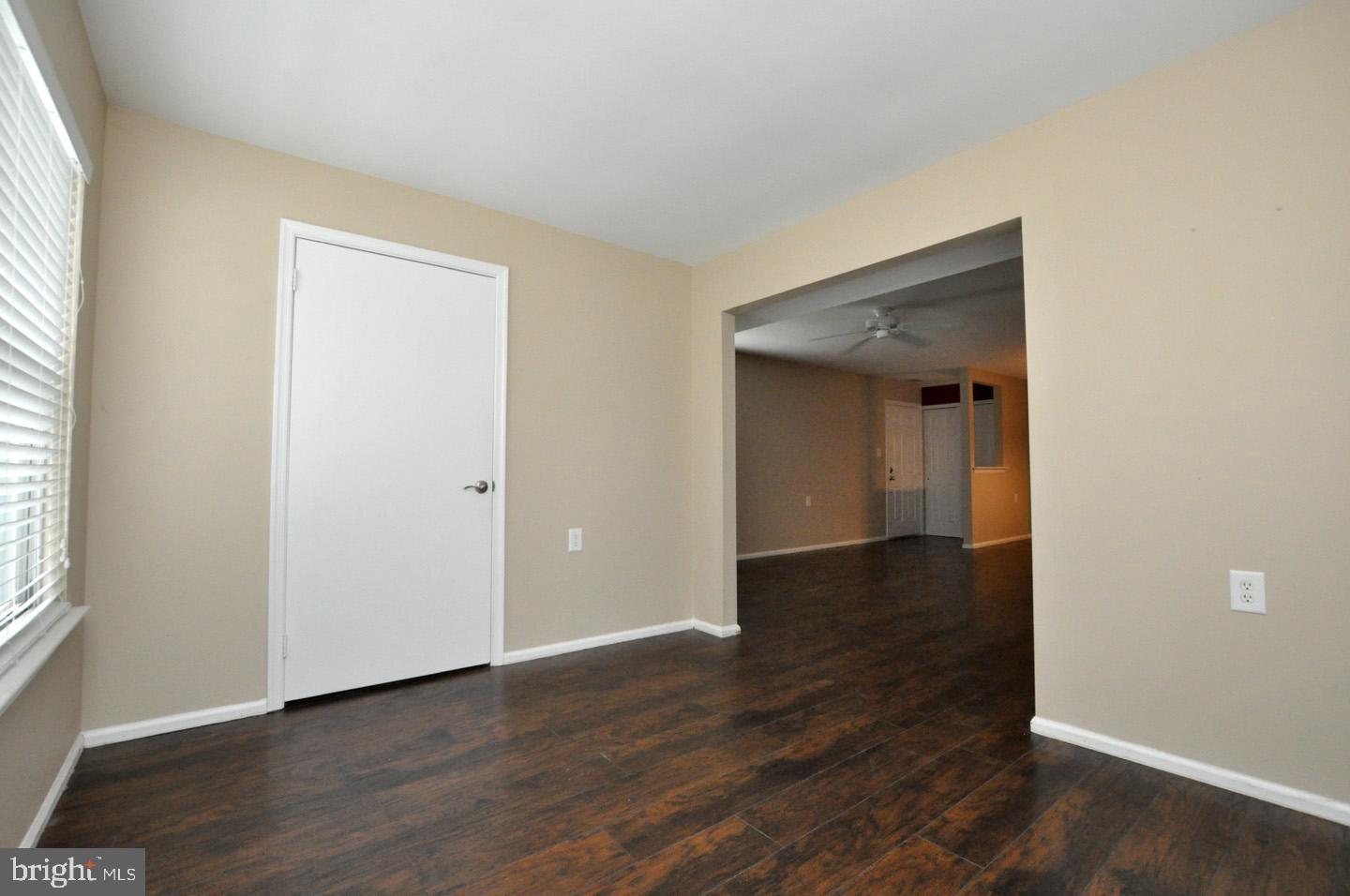76 Center Lane Mount Laurel, NJ 08054 - Photo 9 of 23 Addditional room/sitting area off living room