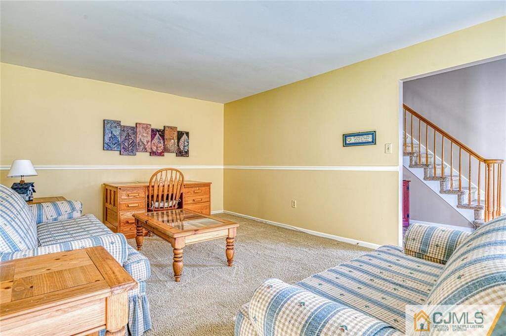 13 Pullman Loop Dayton, NJ 08810 - Photo 12 of 29 Gallery Image 12