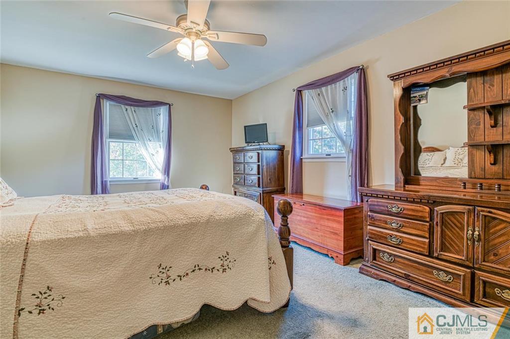 13 Pullman Loop Dayton, NJ 08810 - Photo 15 of 29 Gallery Image 15