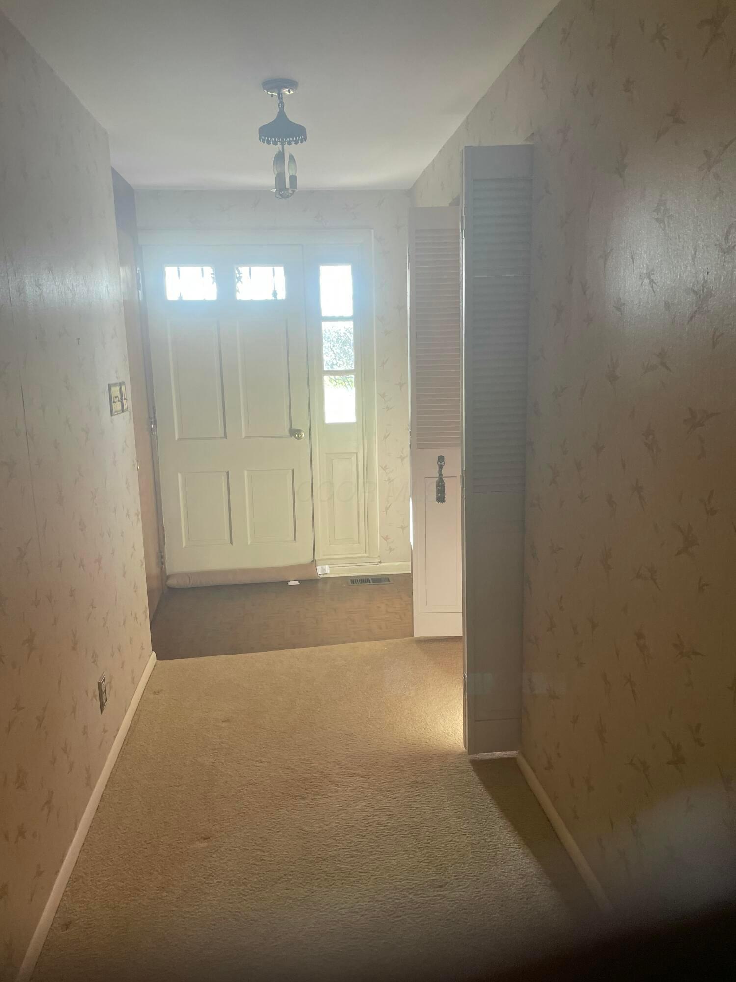 5384 Springfield Jamestown Road Springfield, OH 45502 - Photo 2 of 16 tempImageS3gLLw