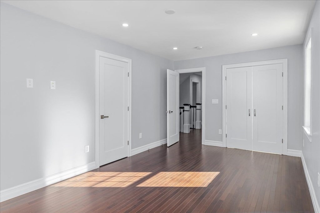 68 Wilmington Road Burlington, MA 01803 - Photo 31 of 42 Gallery Image 31