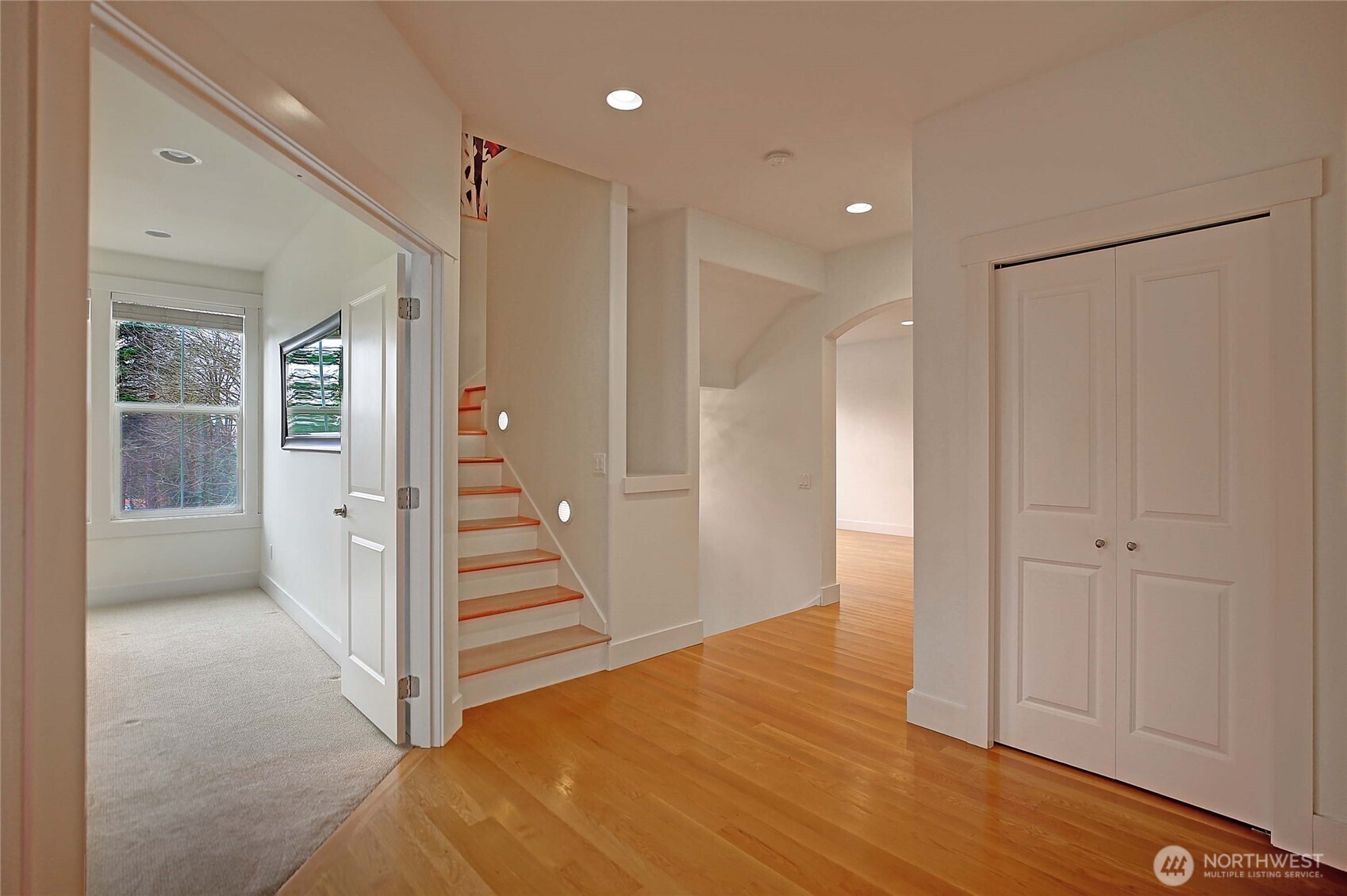 902 West Madrona Beach Road Camano Island, WA 98282 - Photo 14 of 35