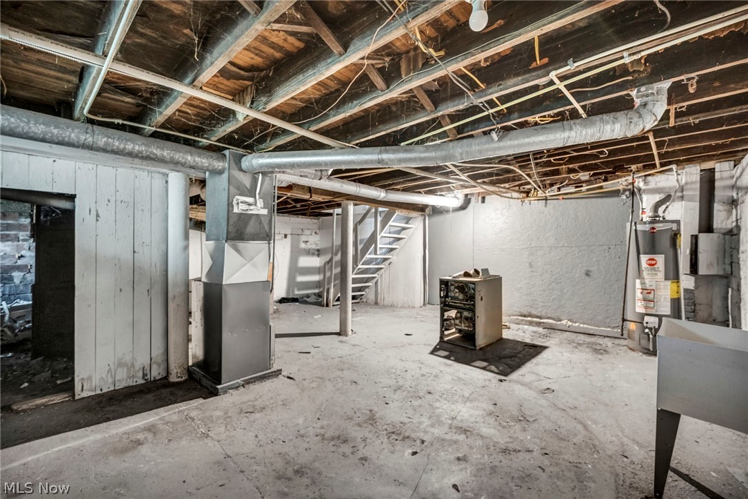 891 Paxton Road Cleveland, OH 44108 - Photo 49 of 49 Gallery Image 49