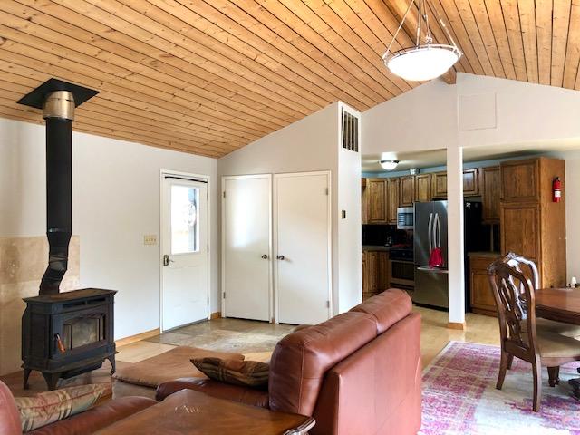 29 Nob Hill Road Whitethorn, CA 95589 - Photo 5 of 42