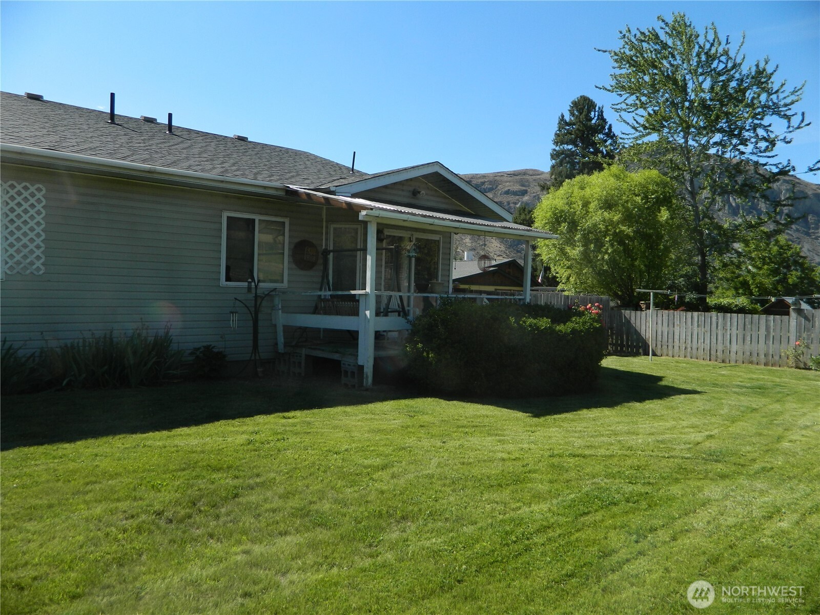 16 Orchard Loop South Tonasket, WA 98855 - Photo 5 of 21