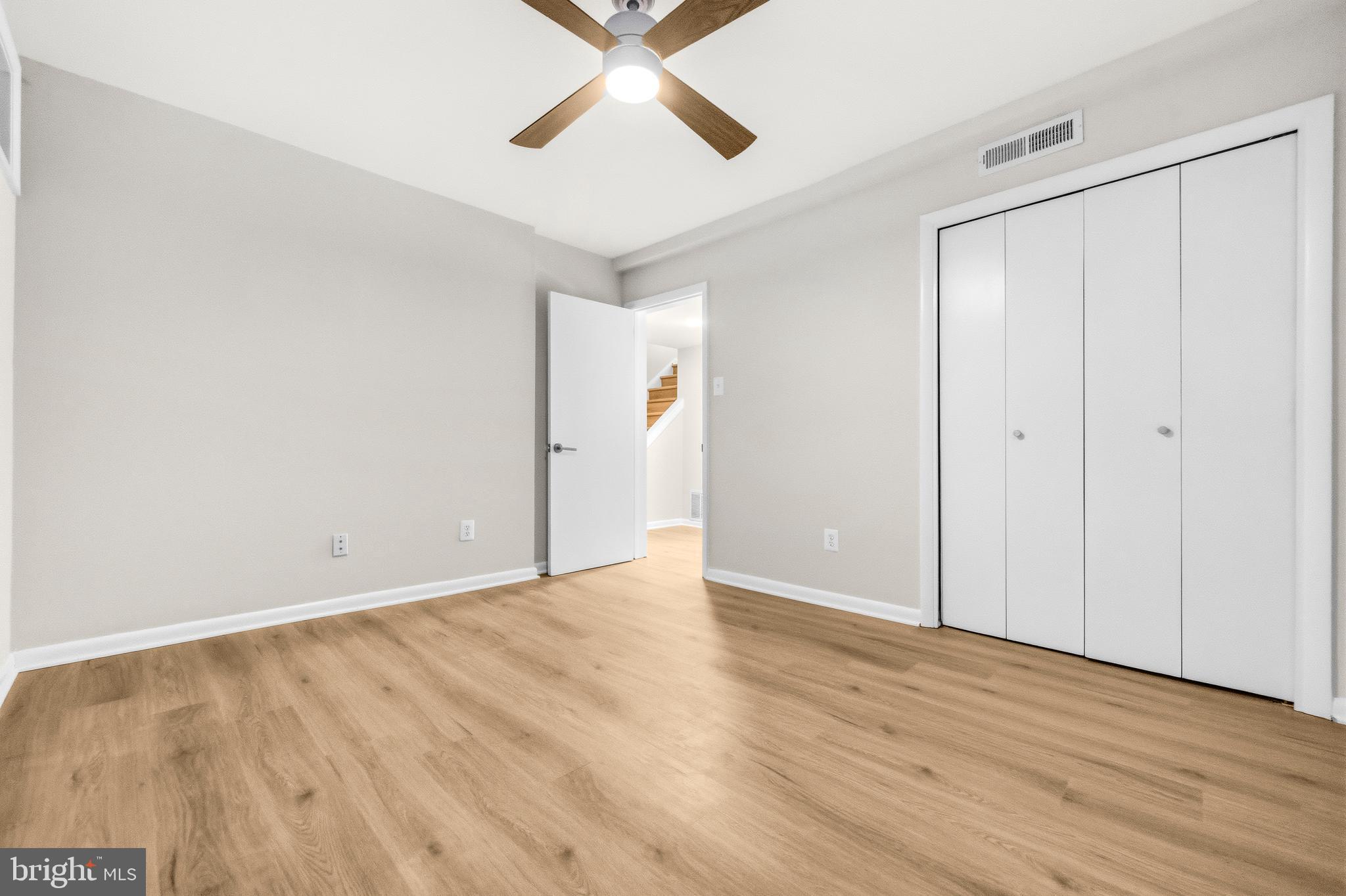 1604 Valencia Way Reston, VA 20190 - Photo 32 of 50