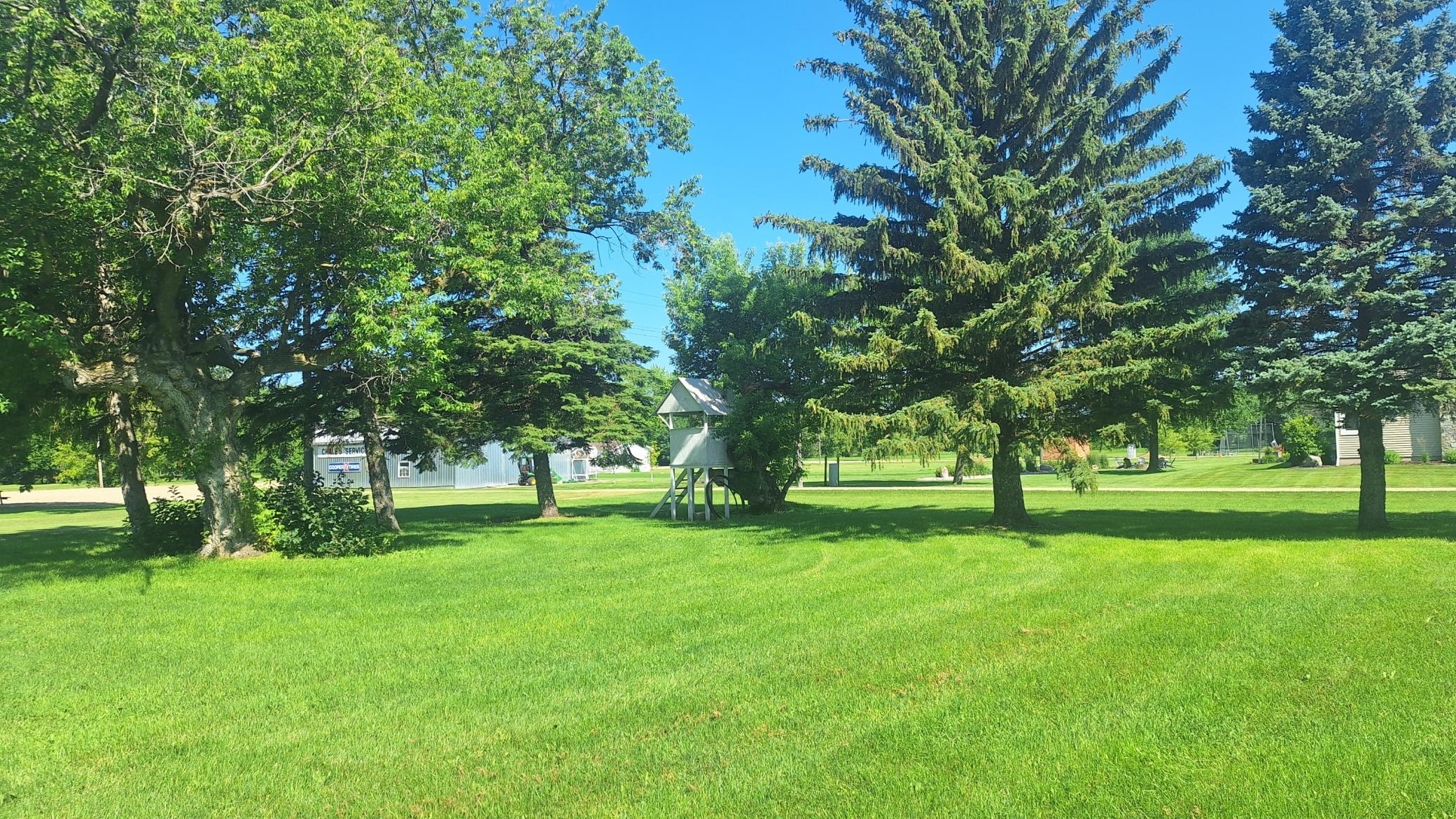 114 Lincoln Street Bathgate, ND 58216 - Photo 2 of 10