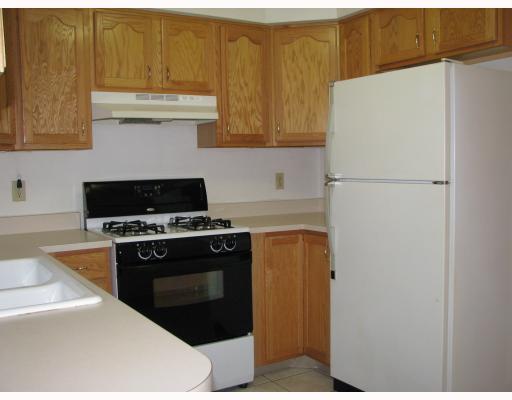 389 Bethel Road North Huntingdon, PA 15642 - Photo 3 of 8 Kitchen.
