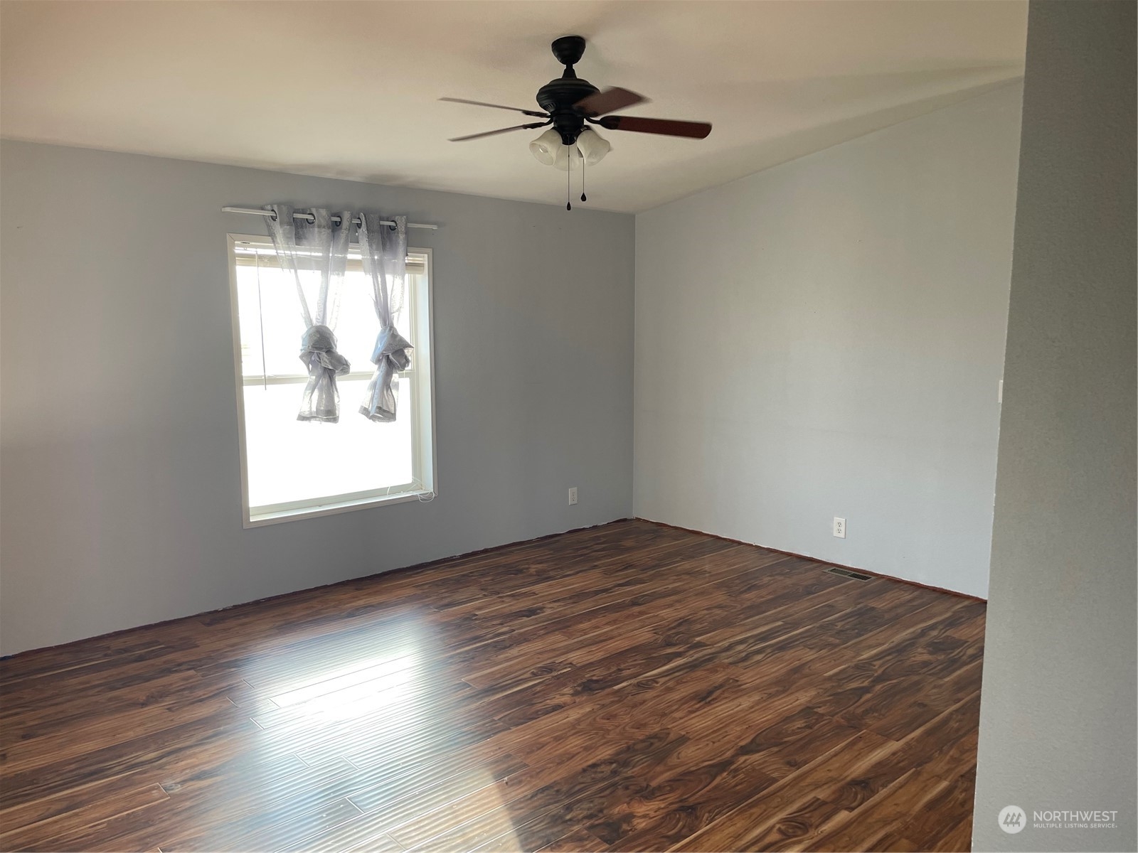 8520 Arlene Road Northeast Moses Lake, WA 98837 - Photo 7 of 20 Gallery Image 7