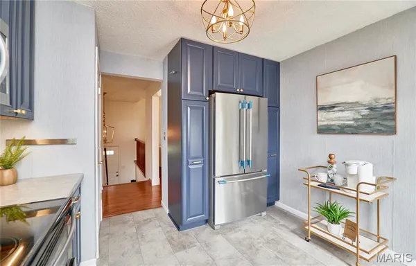 $535,000 | 11900 Grant Place, Des Peres, MO 63131