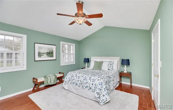 $535,000 | 11900 Grant Place, Des Peres, MO 63131