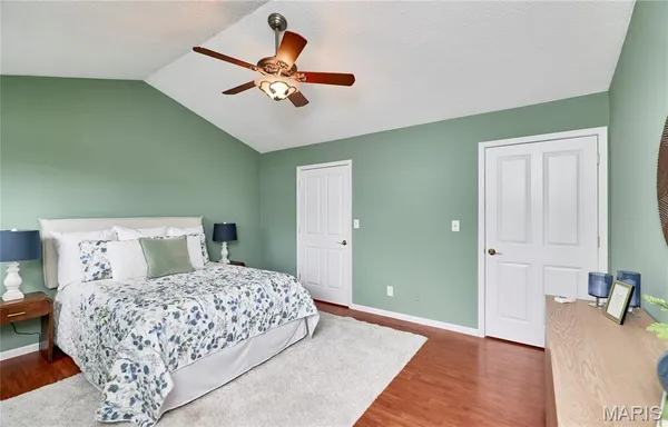 $535,000 | 11900 Grant Place, Des Peres, MO 63131