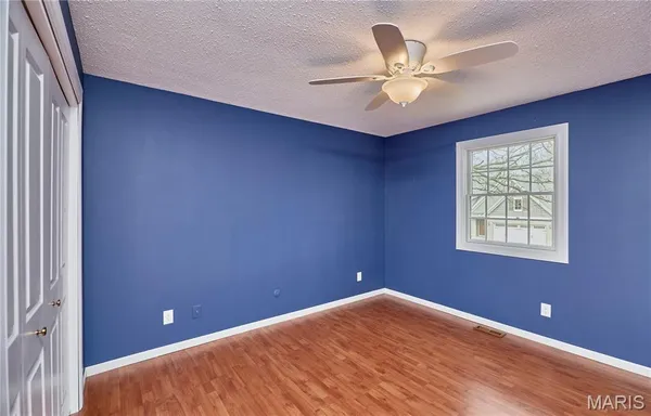 $535,000 | 11900 Grant Place, Des Peres, MO 63131