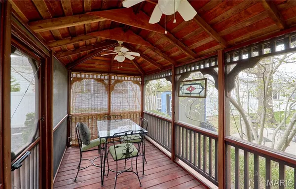 $535,000 | 11900 Grant Place, Des Peres, MO 63131