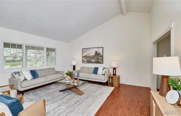 $535,000 | 11900 Grant Place, Des Peres, MO 63131