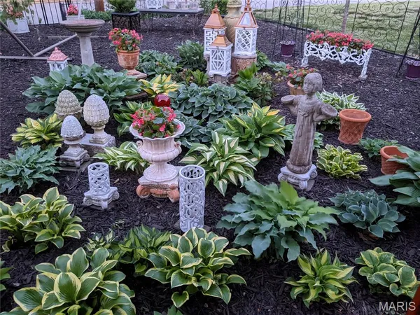 $535,000 | 11900 Grant Place, Des Peres, MO 63131