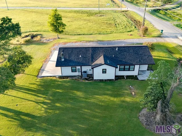 $210,000 | 240 Bayou Blue Road, Houma, LA 70364