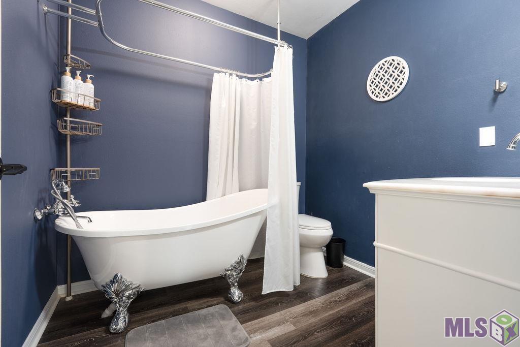 240 Bayou Blue Road Houma, LA 70364 - Photo 5 of 19