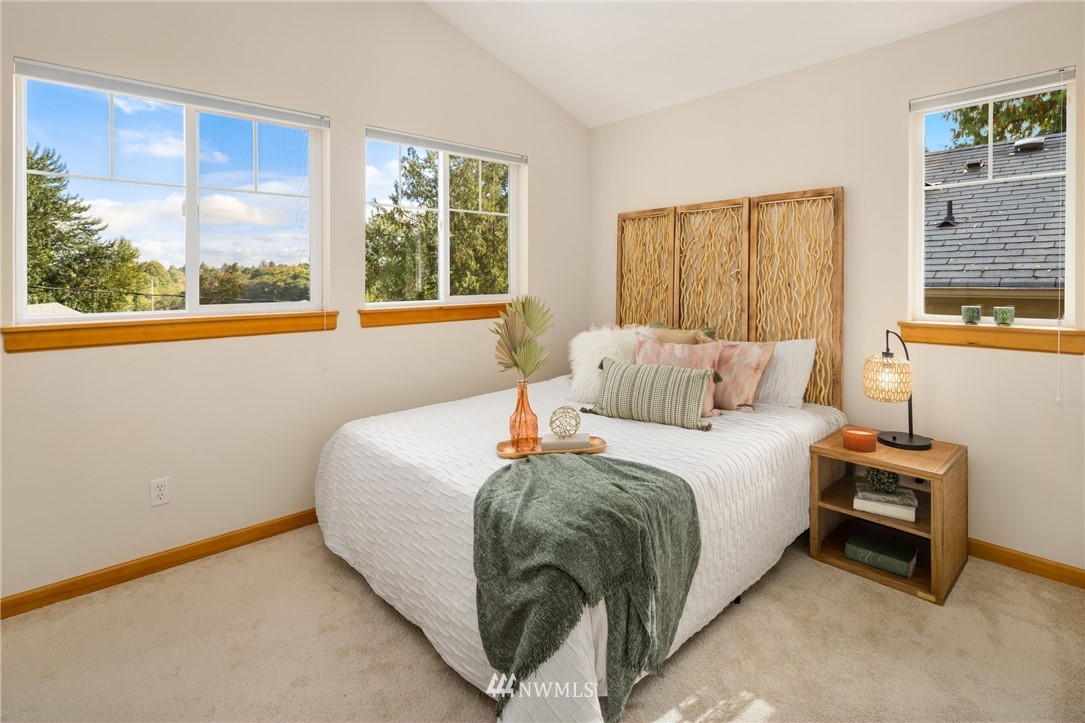 2474 Southwest Webster Street Seattle, WA 98106 - Photo 14 of 35 Gallery Image 14
