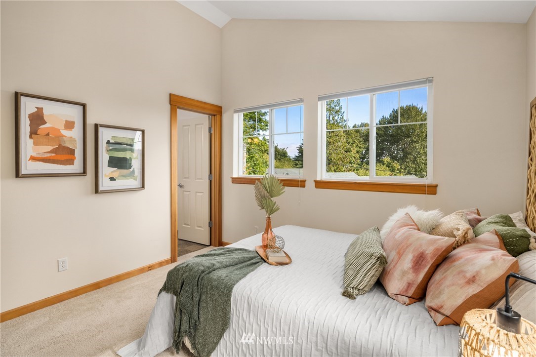 2474 Southwest Webster Street Seattle, WA 98106 - Photo 15 of 35 Gallery Image 15