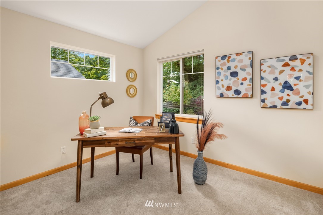 2474 Southwest Webster Street Seattle, WA 98106 - Photo 17 of 35 Gallery Image 17
