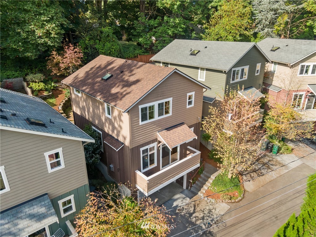2474 Southwest Webster Street Seattle, WA 98106 - Photo 24 of 35 Gallery Image 24