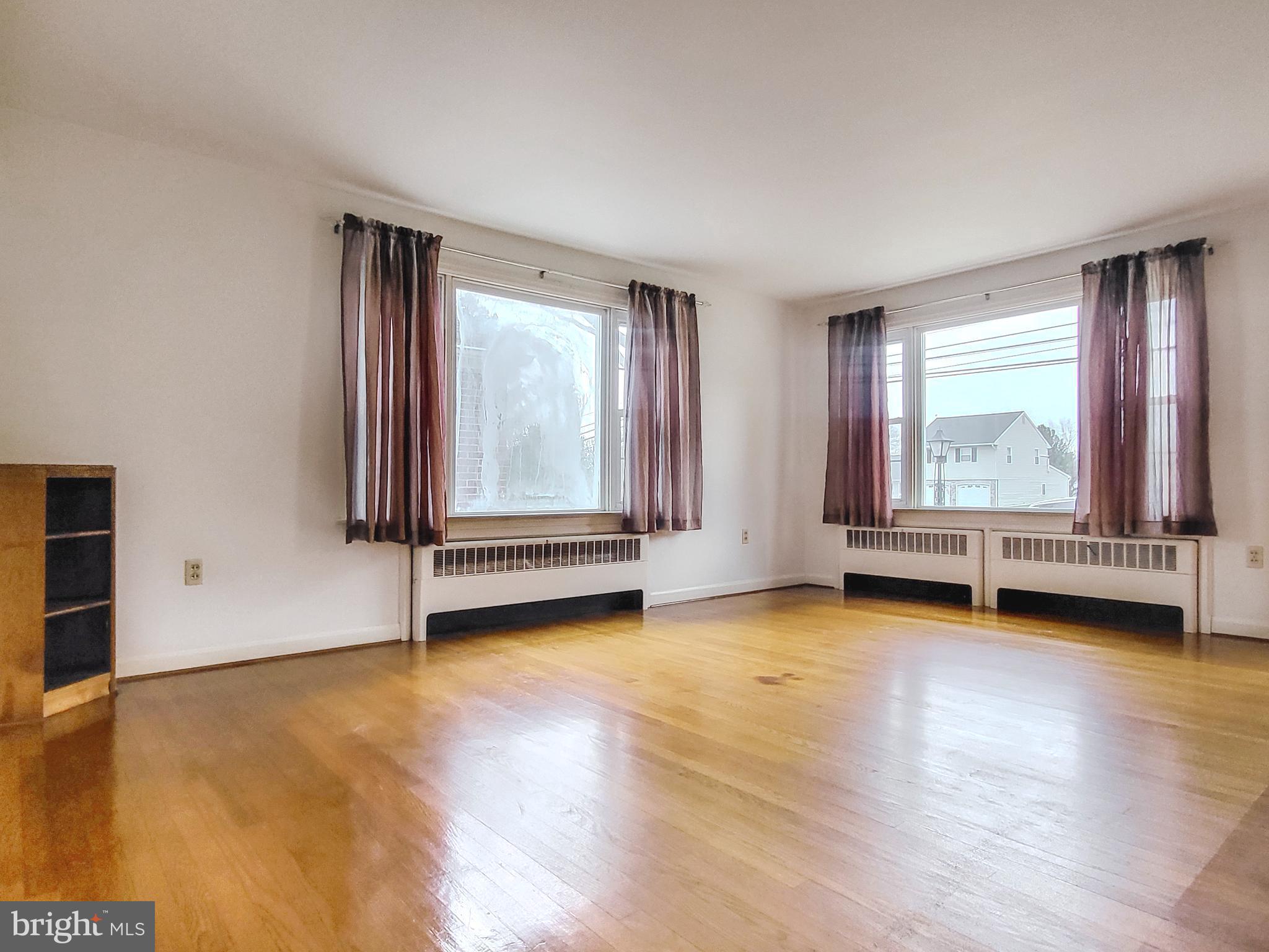 150 West Roseville Road Lancaster, PA 17601 - Photo 5 of 19 Gallery Image 5