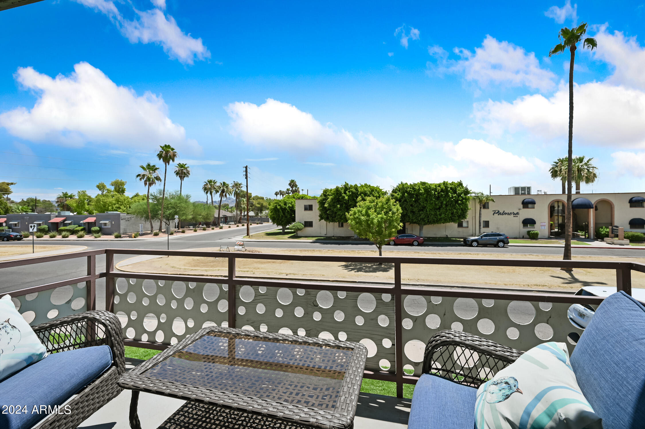 1702 West Tuckey Lane, Unit 230 Phoenix, AZ 85015 - Photo 17 of 19 oxupix-1702WTL230-20