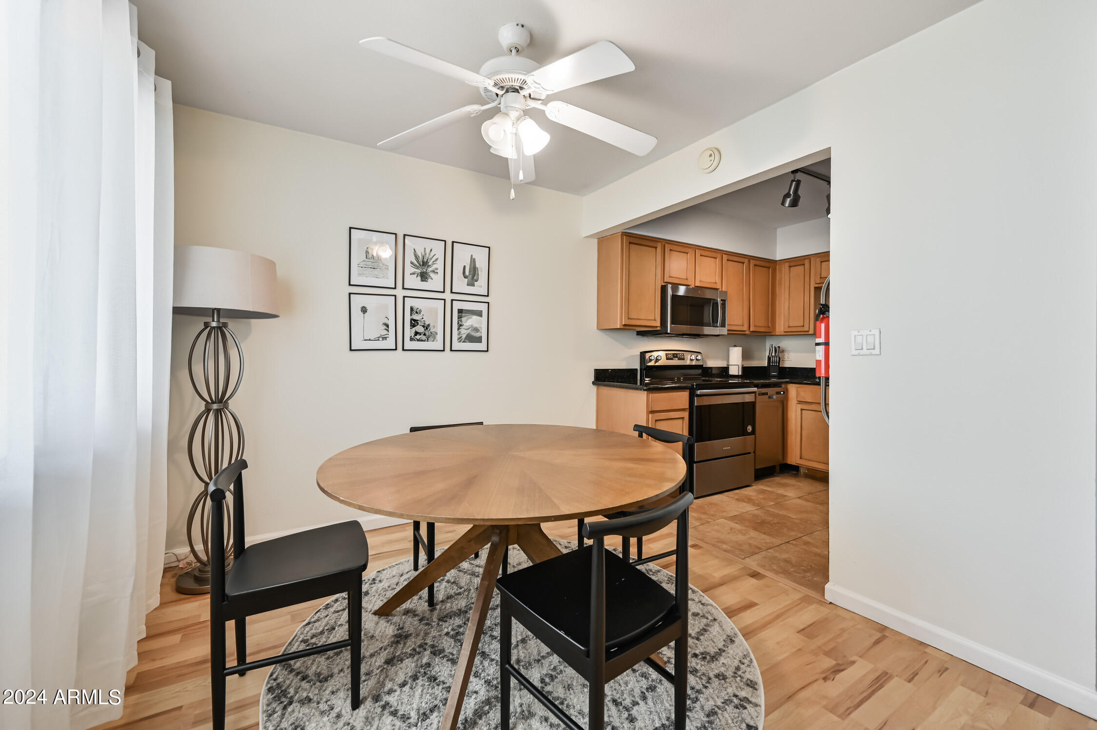 1702 West Tuckey Lane, Unit 230 Phoenix, AZ 85015 - Photo 3 of 19 oxupix-1702WTL230-6