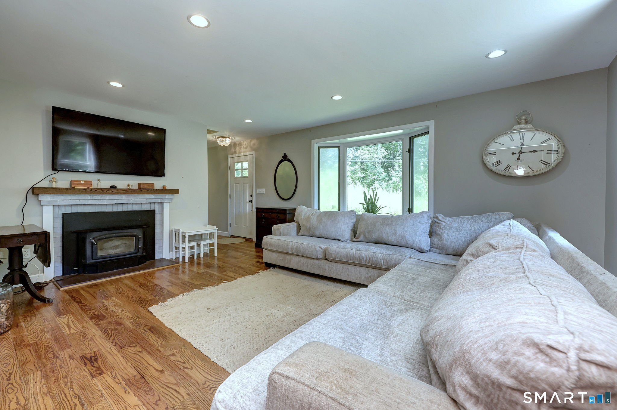 174 Mill Plain Road Branford, CT 06405 - Photo 18 of 40 Gallery Image 18