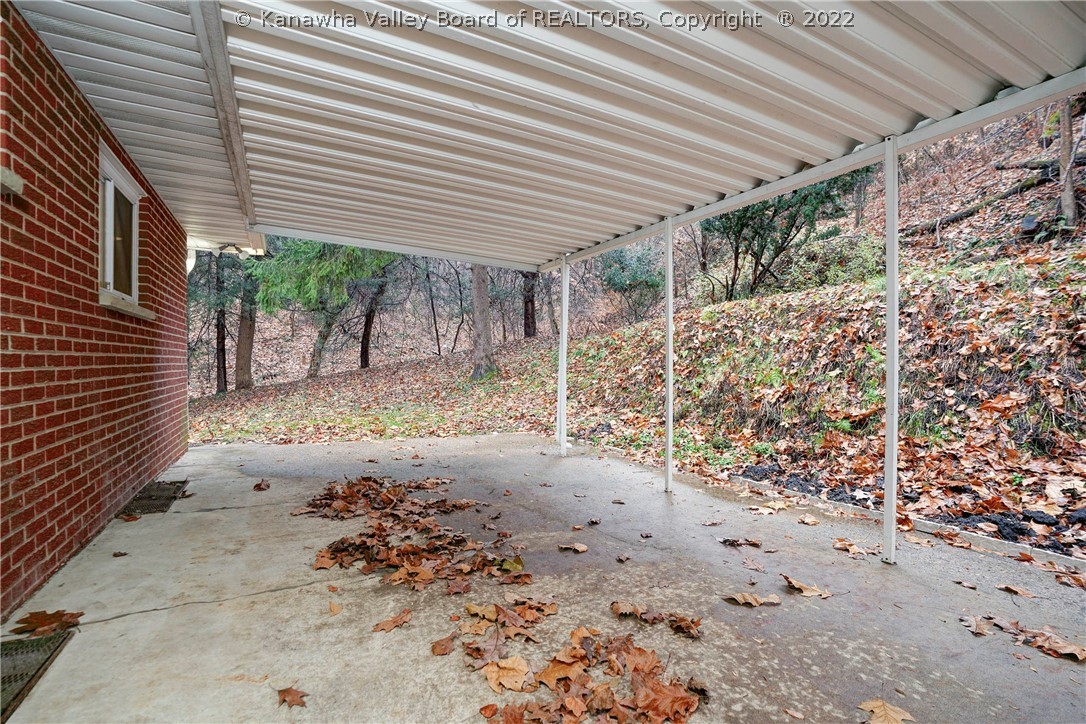 1806 Pine Manor Road Charleston, WV 25311 - Photo 24 of 28 Gallery Image 24