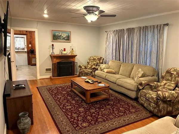 $130,000 | 201 2nd Street, Colfax, LA 71417