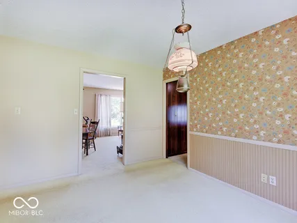 $325,000 | 5501 South 875 East, Zionsville, IN 46077