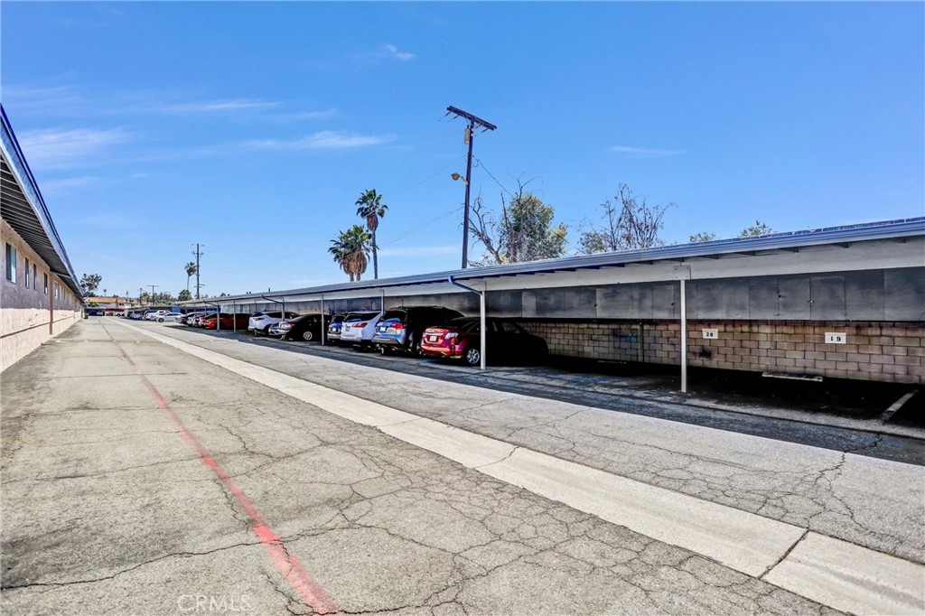 2891 Canyon Crest, Unit 15 Riverside, CA 92507 - Photo 21 of 28