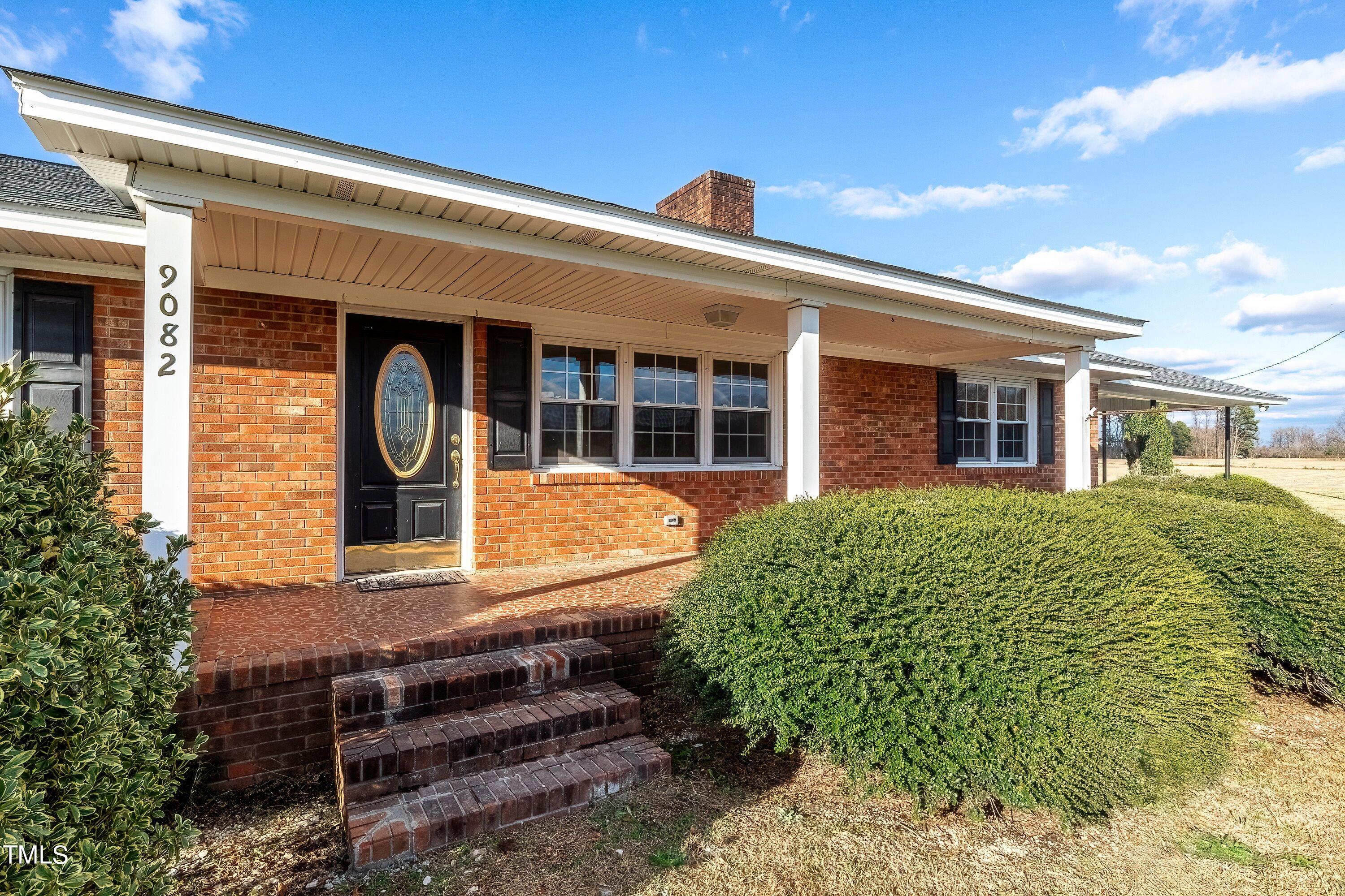 9082 Harper House Road Newton Grove, NC 28366 - Photo 6 of 45 06-9082-Harper-House-15