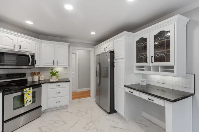 $529,000 | 164 Meadowwood Circle Northeast, Cleveland, TN 37323