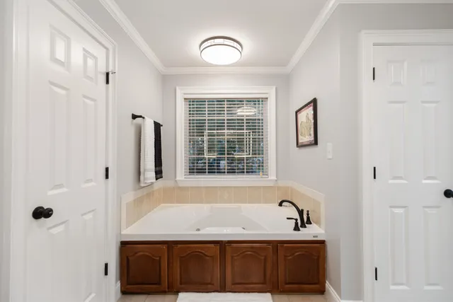 $529,000 | 164 Meadowwood Circle Northeast, Cleveland, TN 37323