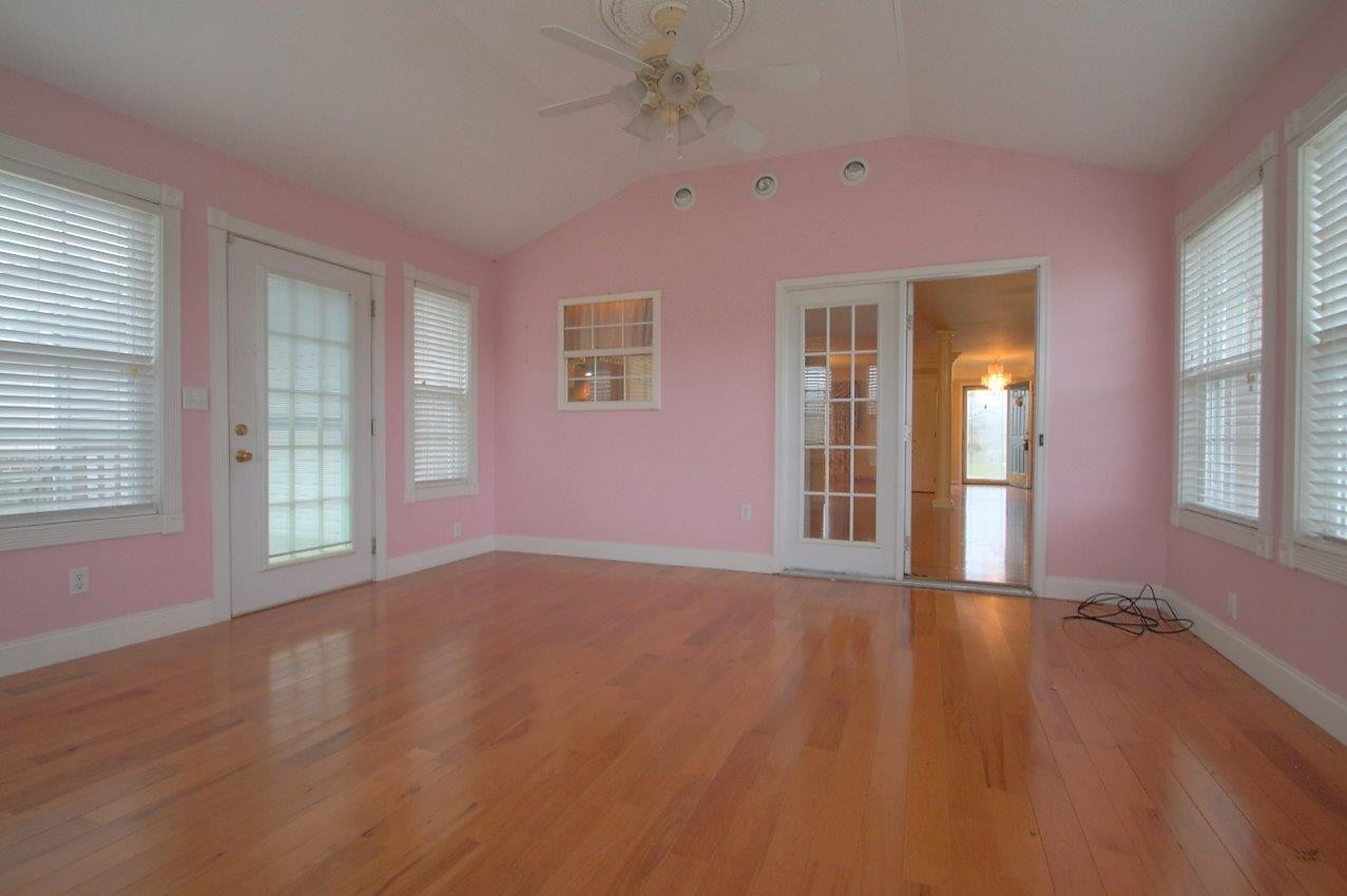 707 Laurel Road London, KY 40744 - Photo 27 of 31 Photo 27