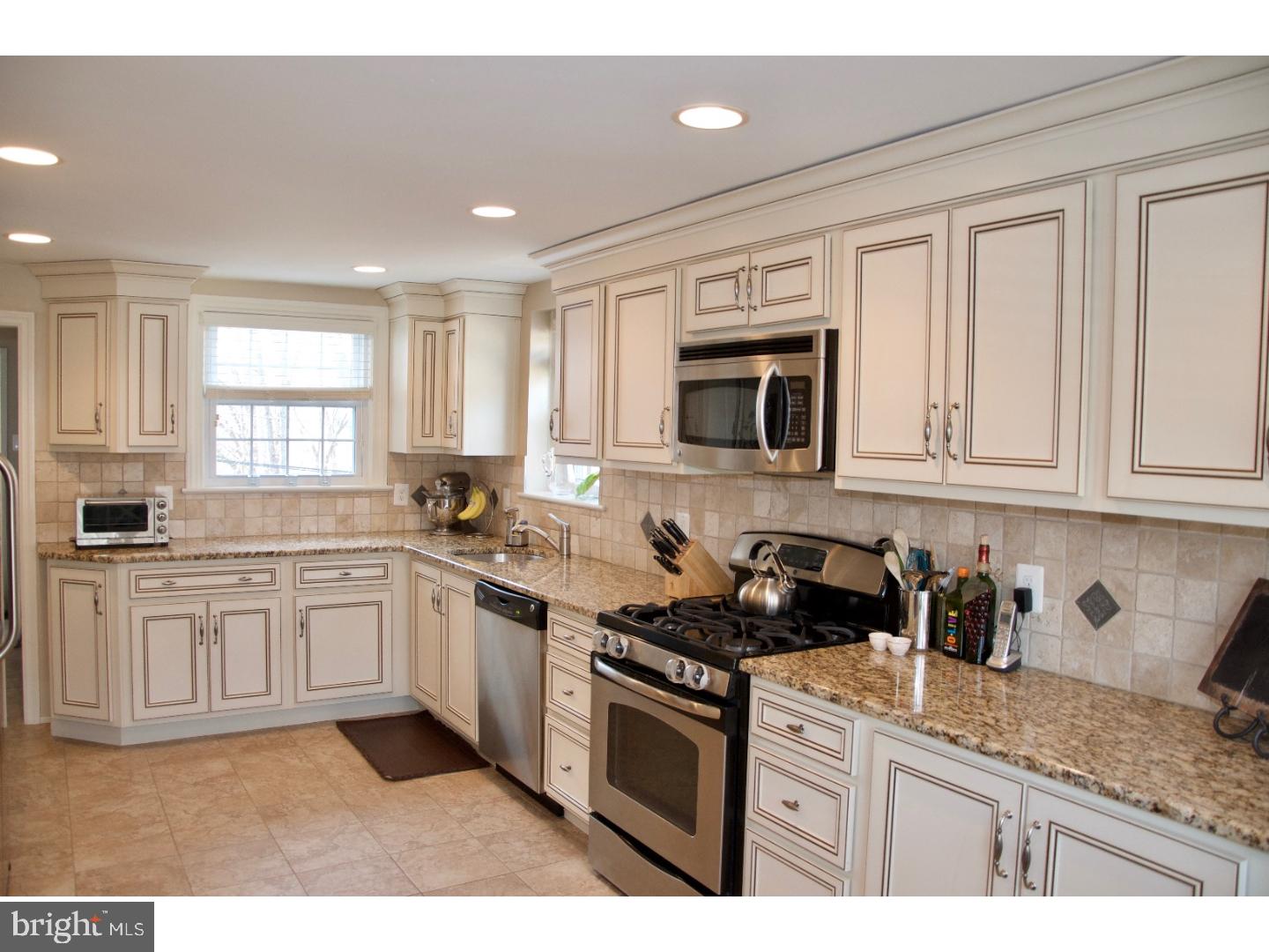 816 Dover Road Wynnewood, PA 19096 - Photo 5 of 21 Kitchen