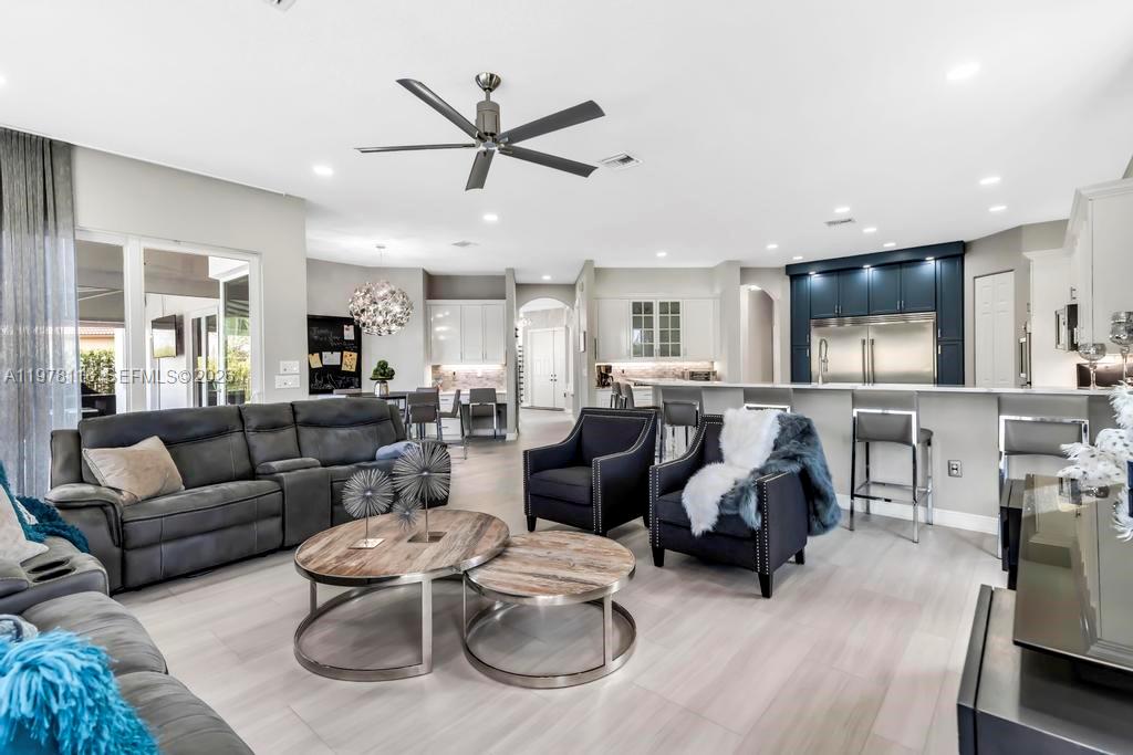 4724 Southwest 195th Way Miramar, FL 33029 - Photo 19 of 87