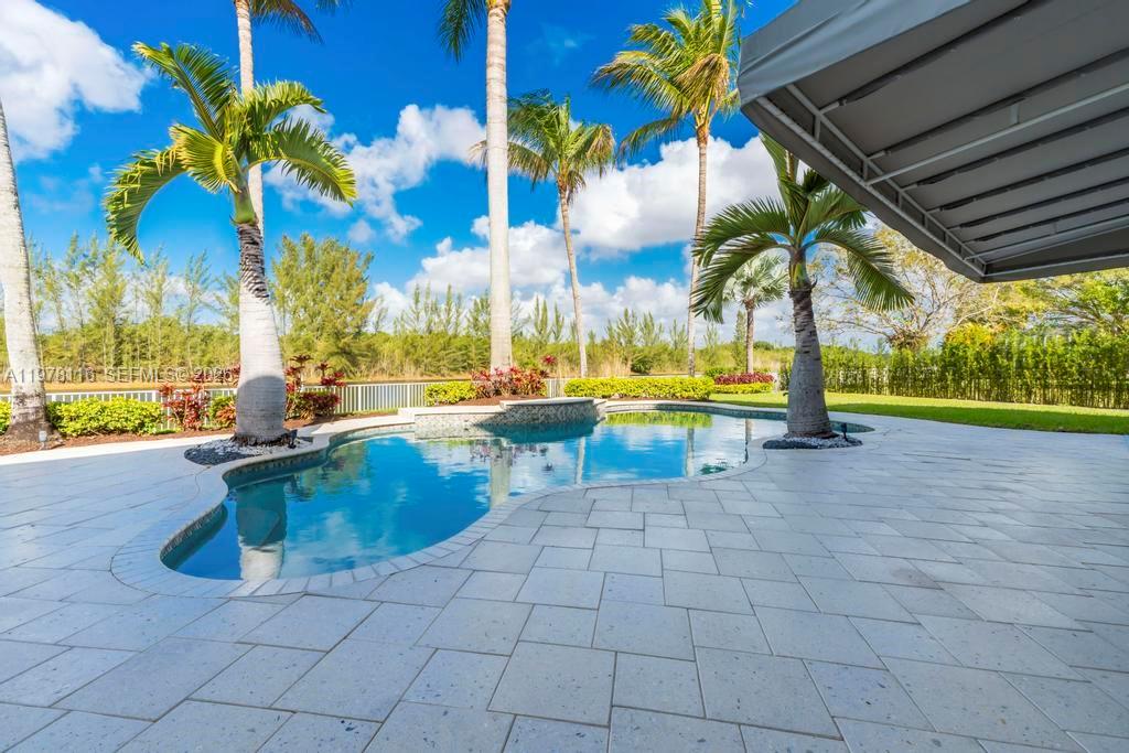 4724 Southwest 195th Way Miramar, FL 33029 - Photo 2 of 87